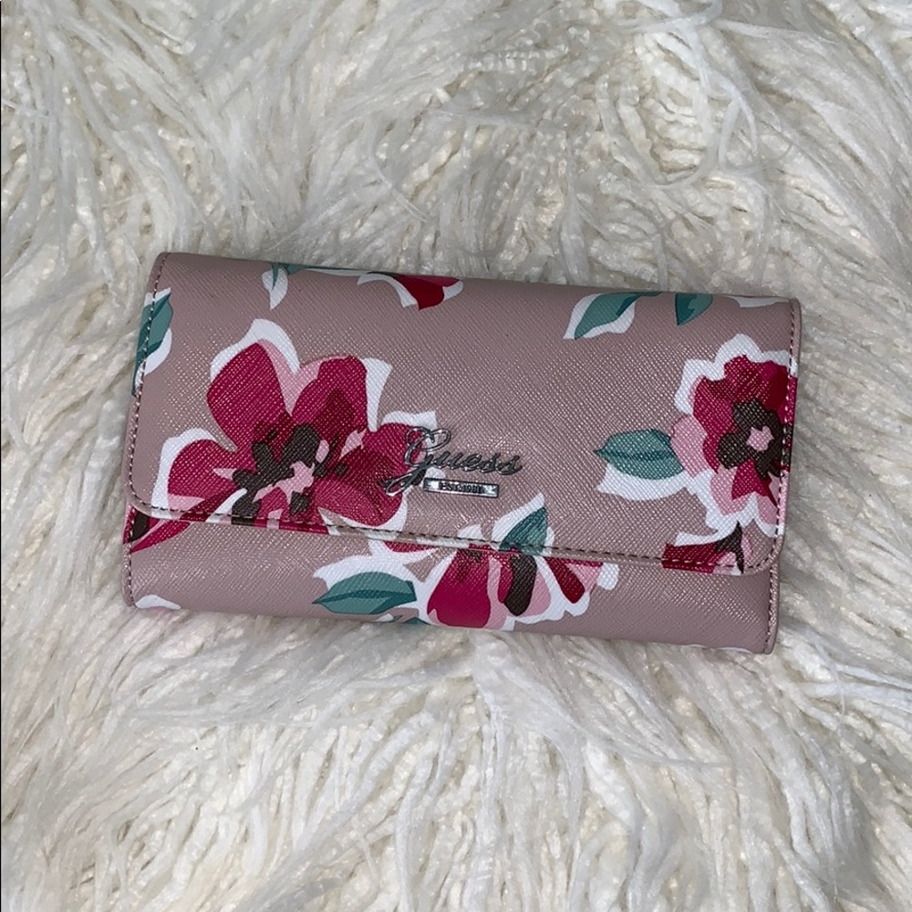Guess wallet